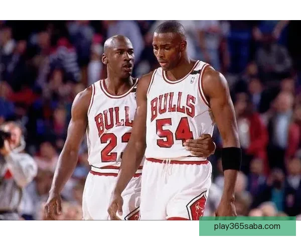 眼镜蛇乔丹首退源于父亲离世他与科比如双胞胎般紧密